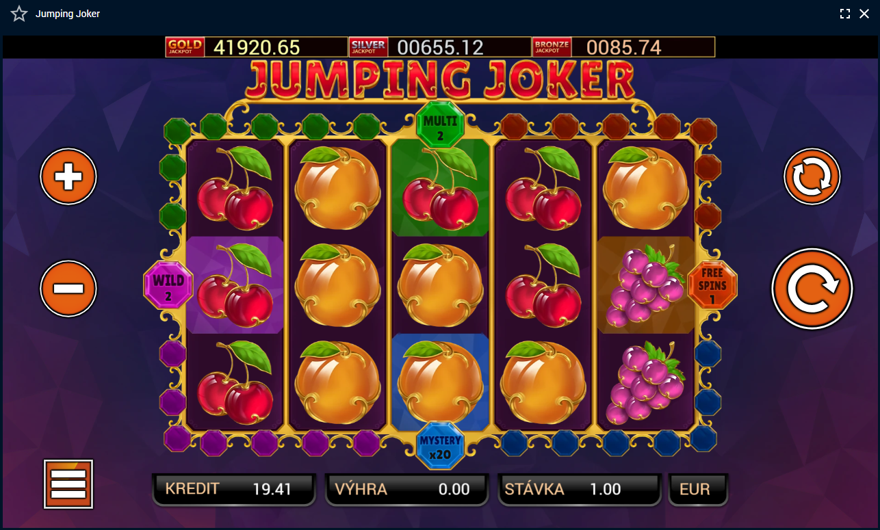Screenshot z hry Jumping Joker, na ktorom sú valce obsahujúce symboly ovocia a žolíka.